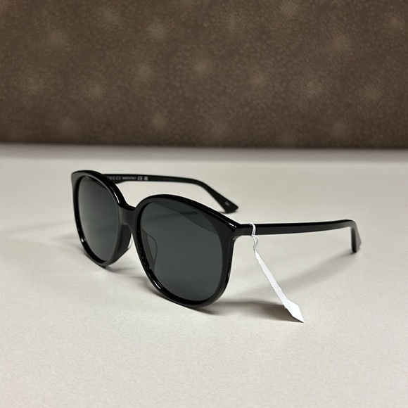 ???NEW Gucci Black 57mm Round Sunglasses